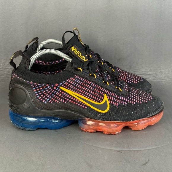 Nike Air VaporMax 2021 Flyknit 'Black Multi' athletic sneaker shoes womens 8 - Picture 1 of 8